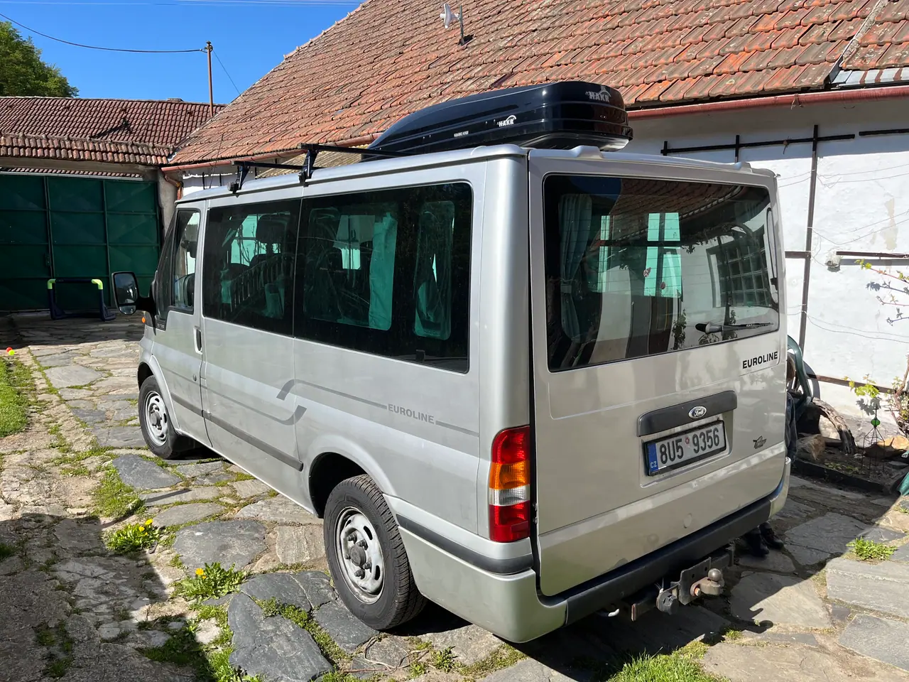 2. Zatmavení oken + sluneční clony! – fotka 2