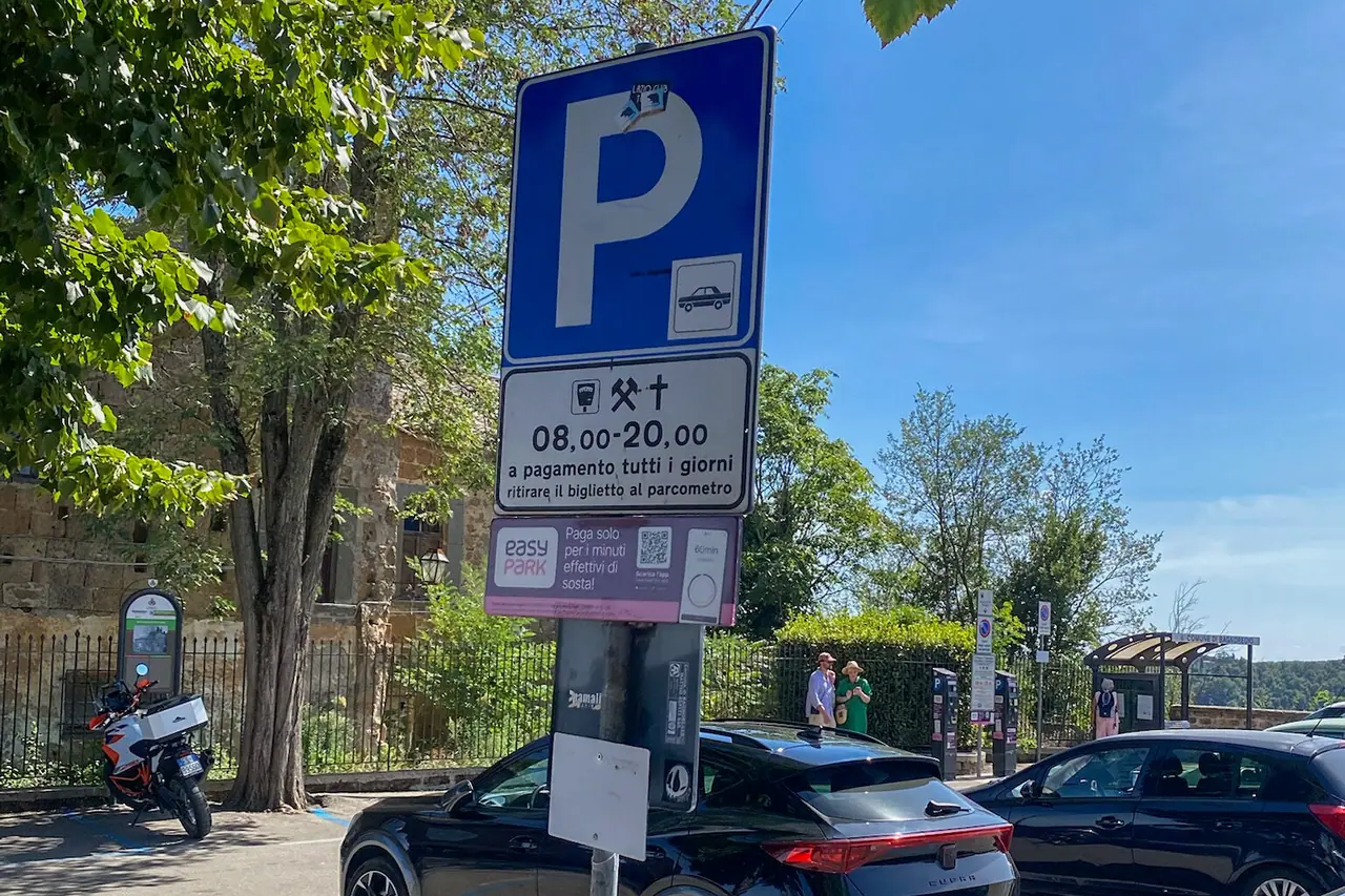 Parkoviště u Civity di Bagnoregio