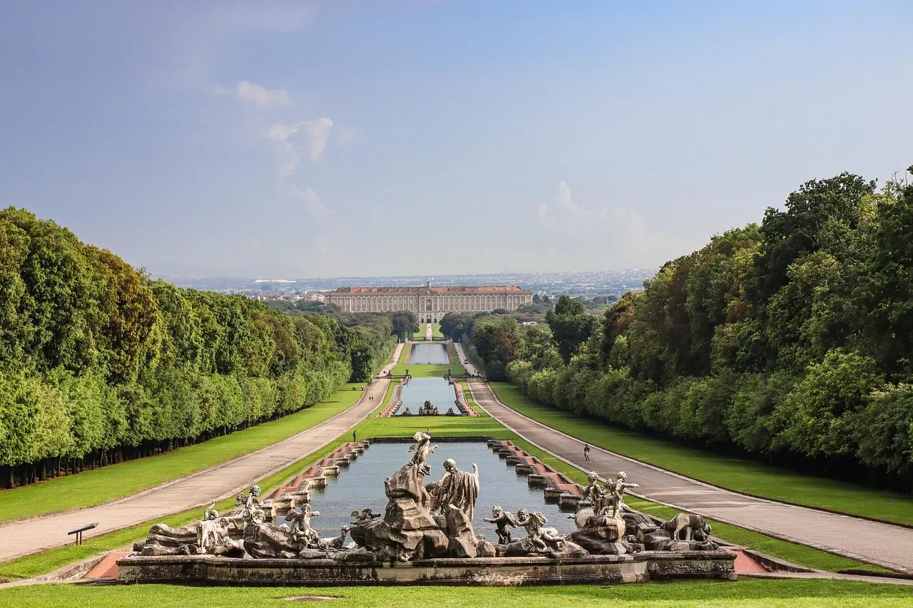 Reggia di Caserta – Královský Palác přezdívaný Italský Versailles