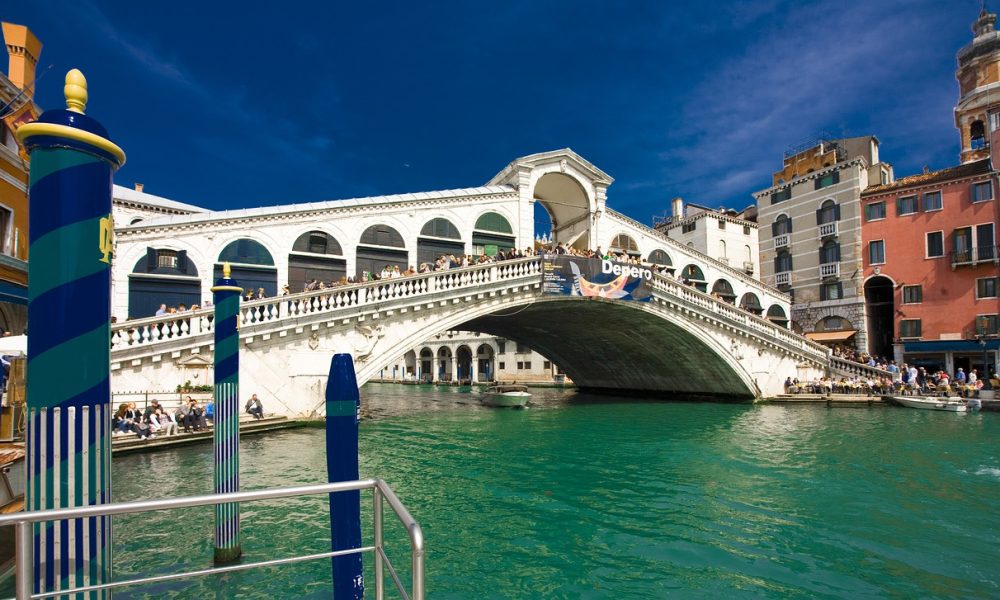 italy, venice, rialto bridge